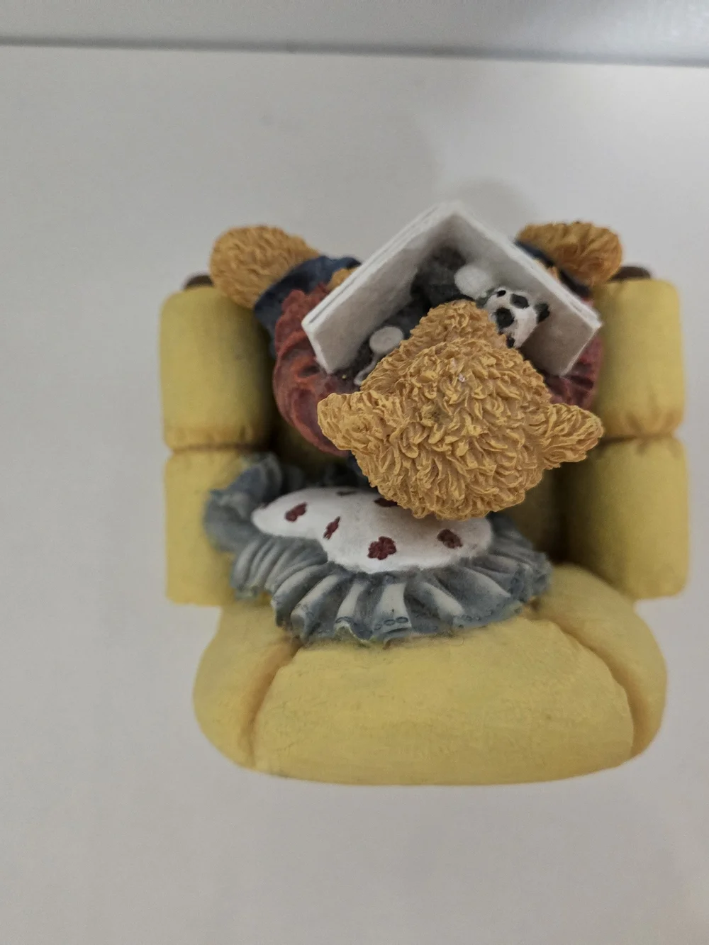 Vintage Springmaid Handpainted Resin Teddy Bear Figurine in Reading Chair